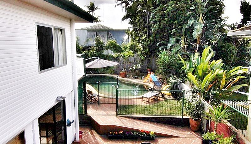 42 Nerang Broadbeach side house