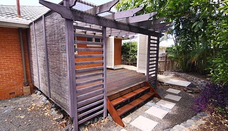 outdoor entertaining 1