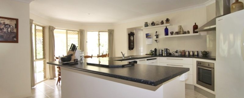 30 Kilmarnock - kitchen2